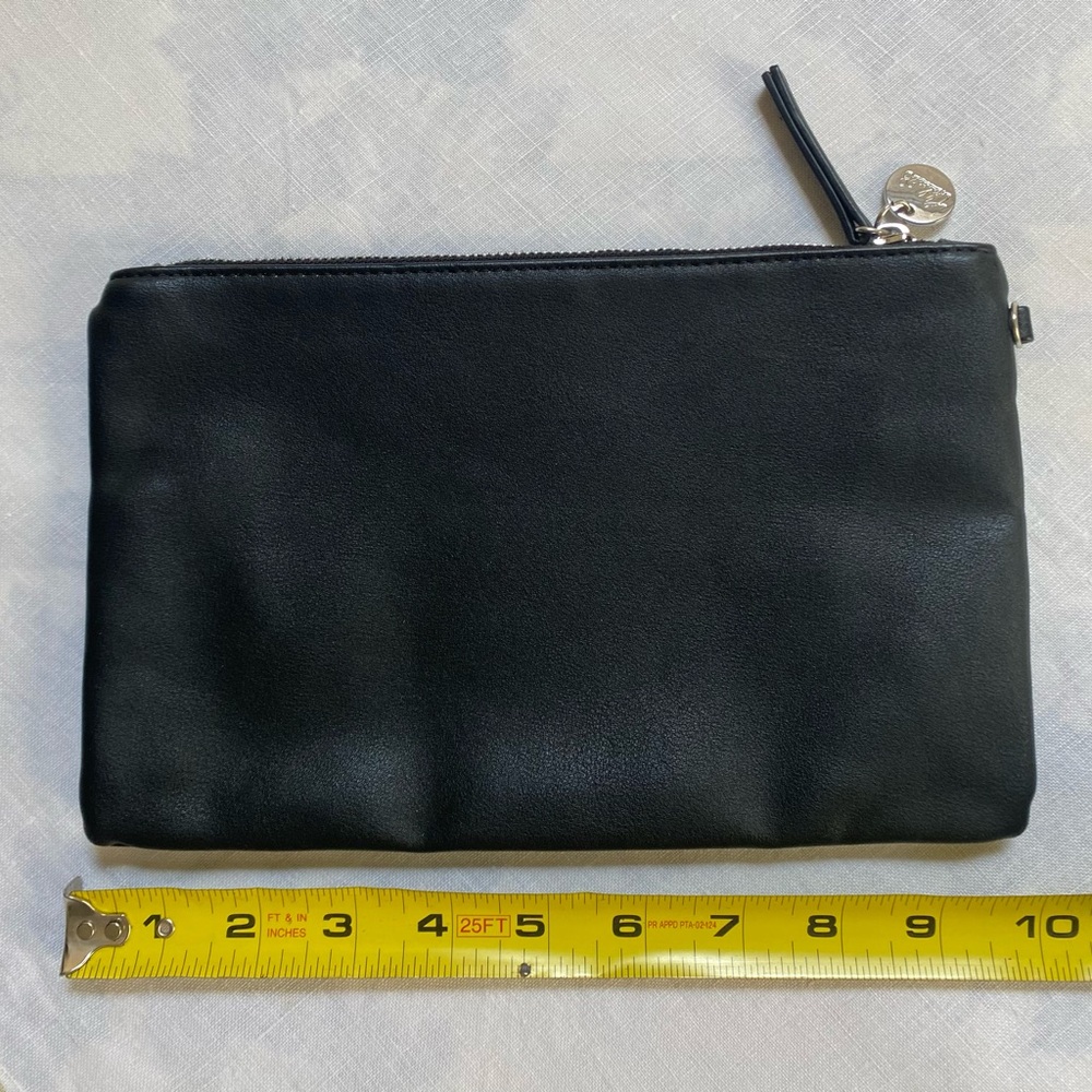 Black Leather Zippered Pouch